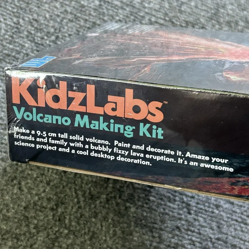 KidzLabs Volcano Making Kit Science Experiment Toy 4M Toysmith New Ages 8+